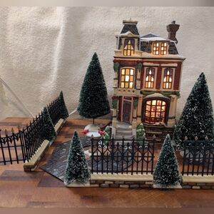 Vintage Christmas Department 56 Chancery Corner Dickens Village Gift Set in box